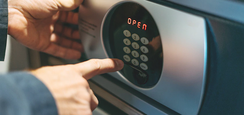 Cash Safe Openers in San Martin, California