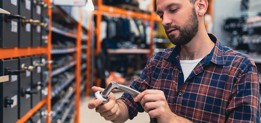 Locksmith For Retail Stores Lockout Services in San Martin, California